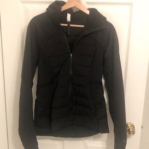Lululemon lightweight puffer jacket
